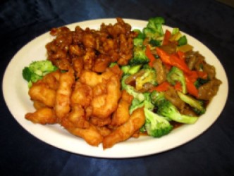 Takeoutstar's tweet photo. 👀 $3 OFF delivery orders of $15 or more...click here https://t.co/C01QoYuWSk to ORDER NOW! 🍚🥡
#hungry #fooddelivery #TakeoutStar #shoplocal https://t.co/X7sjajkrO8