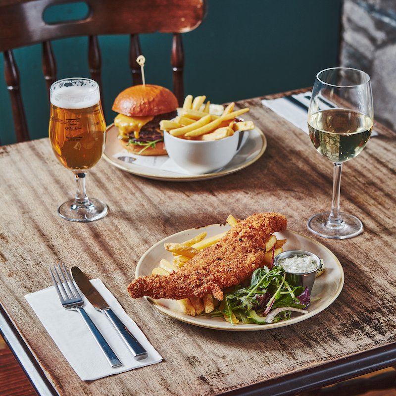 Bramblesargyll's tweet image. It's been a minute, but we are back on Twitter and better than ever! Along with our comfy and luxurious guest accommodations, we are pleased to announce that OUR CAFE NOW SERVES DINNER! #Argyll #Foodie #ScottishHighlands #Wednesdayvibe 🥳