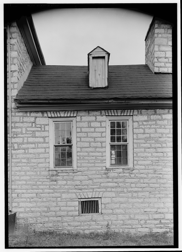 TLPL_WI's tweet photo. Faces in Unexpected Places from @LibraryCongress https://t.co/V6JDa4M2hH https://t.co/EYfv43BTI0