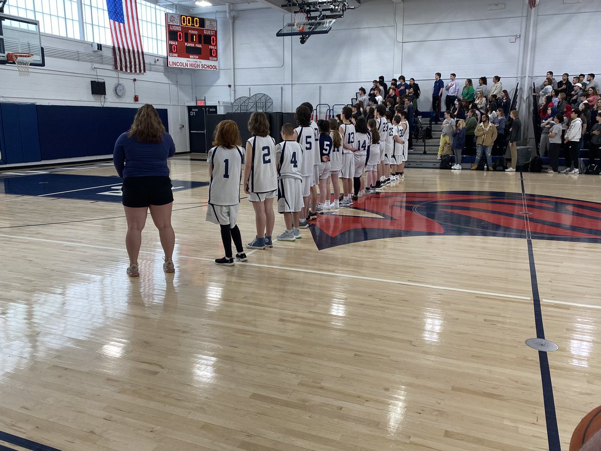 Lincoln Athletics tweet media