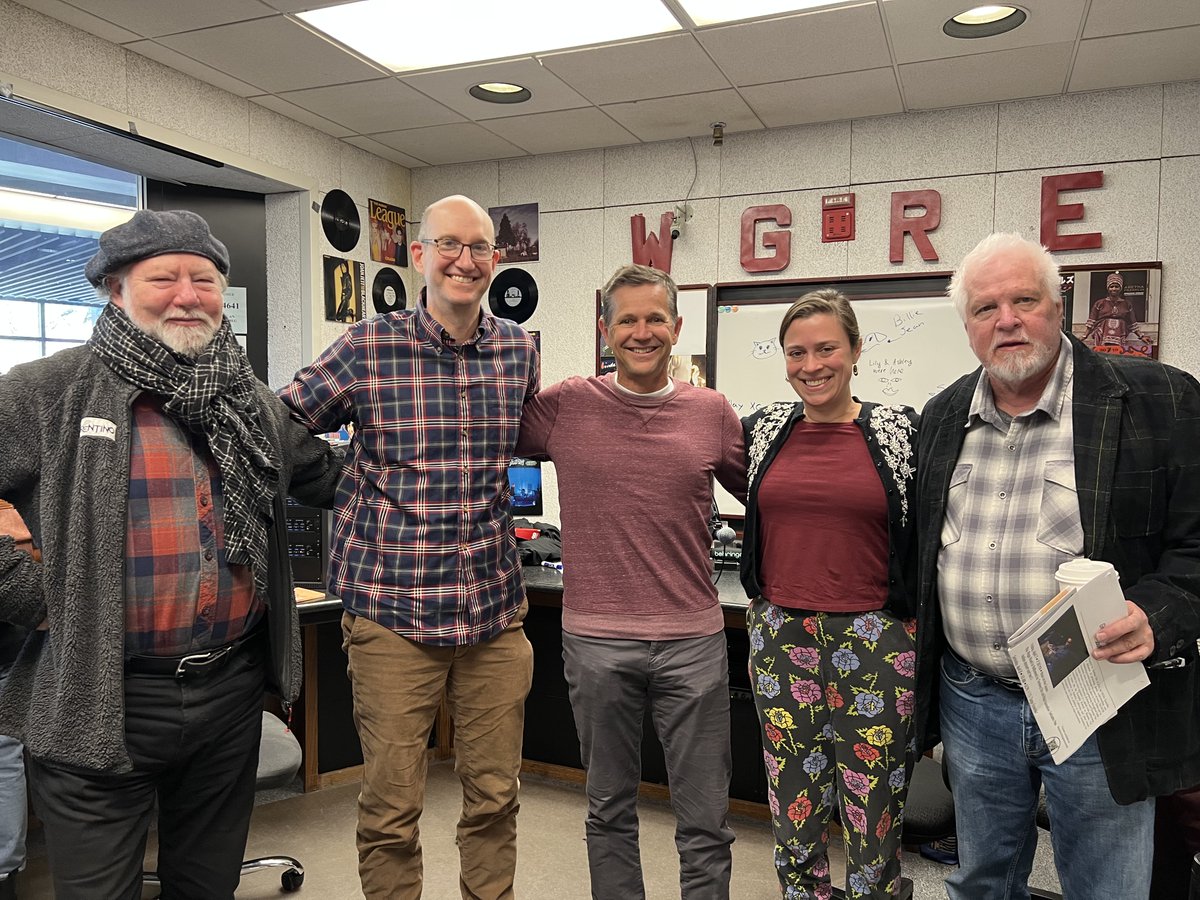 PulliamCtr's tweet photo. The PCCM welcomed Scottish Musicians Alasdair Fraser (fiddle) and Natalie Haas (cello), who spoke with Scott Riggle and David Gellman on their 4-26-23 radio show!  You can check out the interview on https://t.co/0u6f1oUXXl!  #wgre #depauw #fraserandhaas https://t.co/1HTiAWtMX1