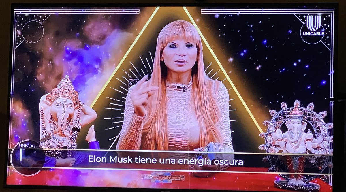 Veronic21128303's tweet photo. @mhonividente hablándonos de los números y lo que significan #numero27 #Numero13 y hablando de @elonmusk #MhoniVidente talks about the bad energy you are carrying right now and what to do. #ElonMusk y la Energía negativa que trae. #MhonienUnicable @raquelrocha @ClubMhoniFan https://t.co/Lxki2B1IQj