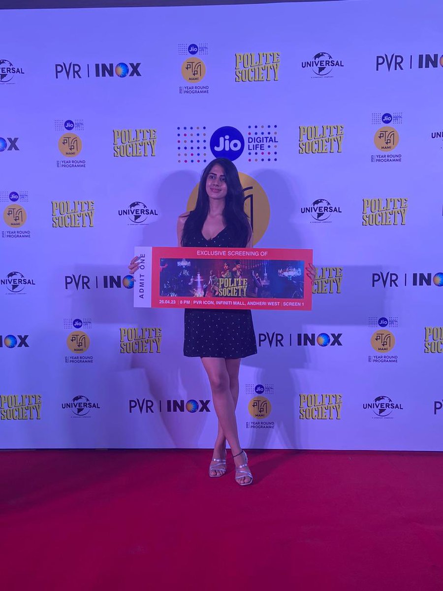 MumbaiFilmFest's tweet photo. More excited fans of #JioMAMIYearRoundProgramme here for #PoliteSocietyAtJioMAMI https://t.co/qGFslXQGOW