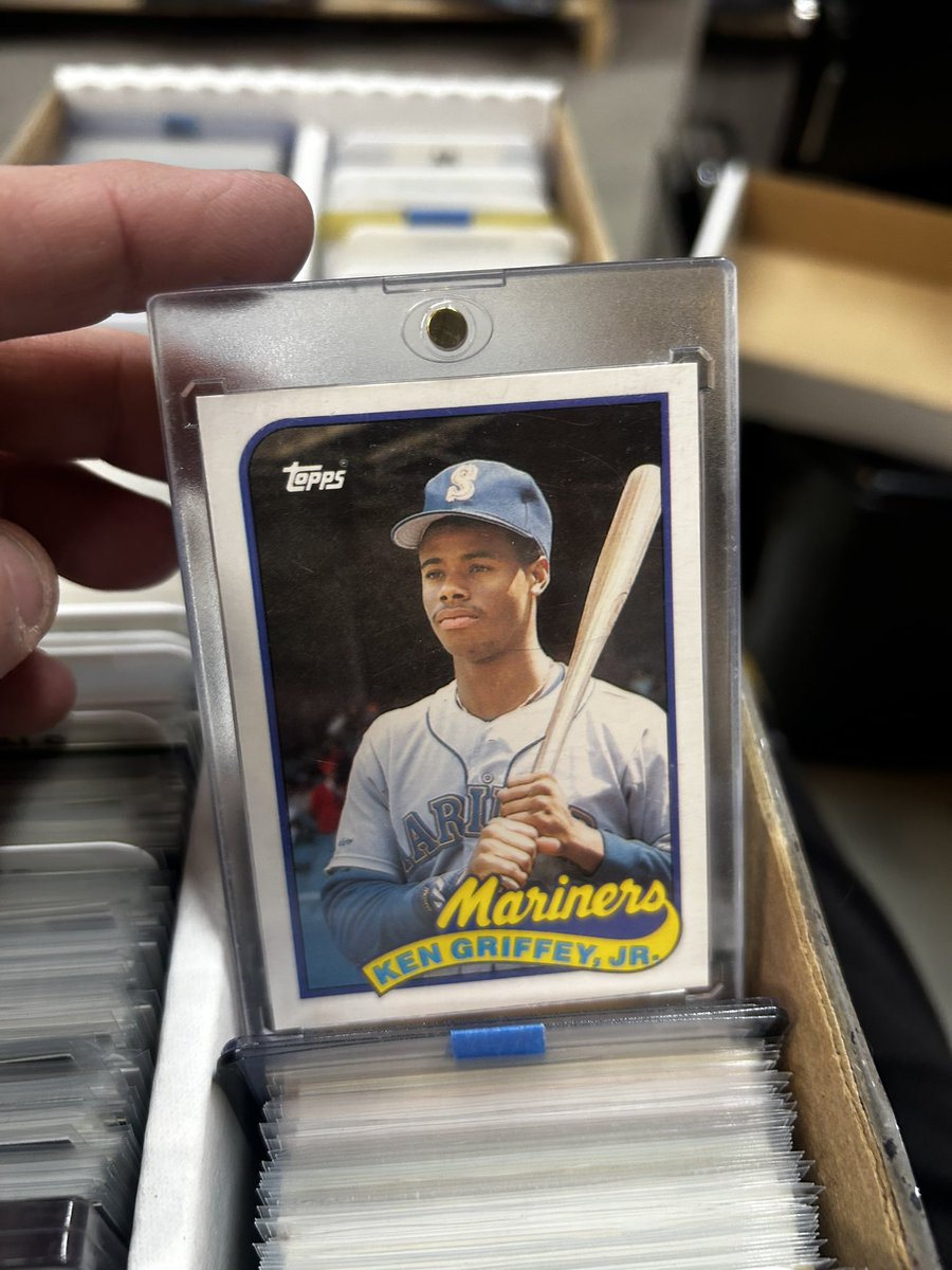Steelerz247's tweet photo. @Topps Jr. https://t.co/YwnLKXLNLK