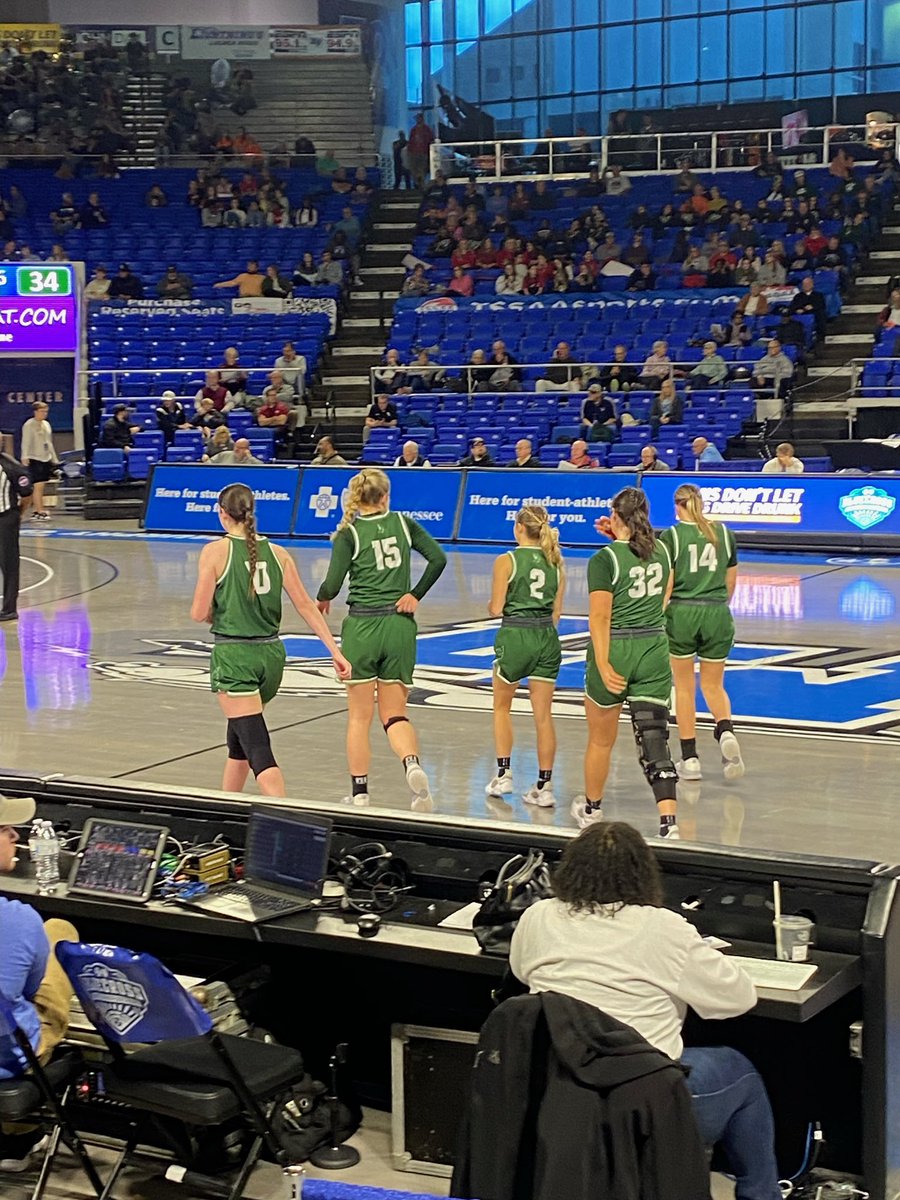 GreenHillWBB's tweet photo. If you want to dress with the best...
Wear what the Hawks are wearing!!
Check out our Championship team store:
Hurry, shop closes on 05/02/2023!  https://t.co/WWm6zykPwg https://t.co/gMwQDVFVMO