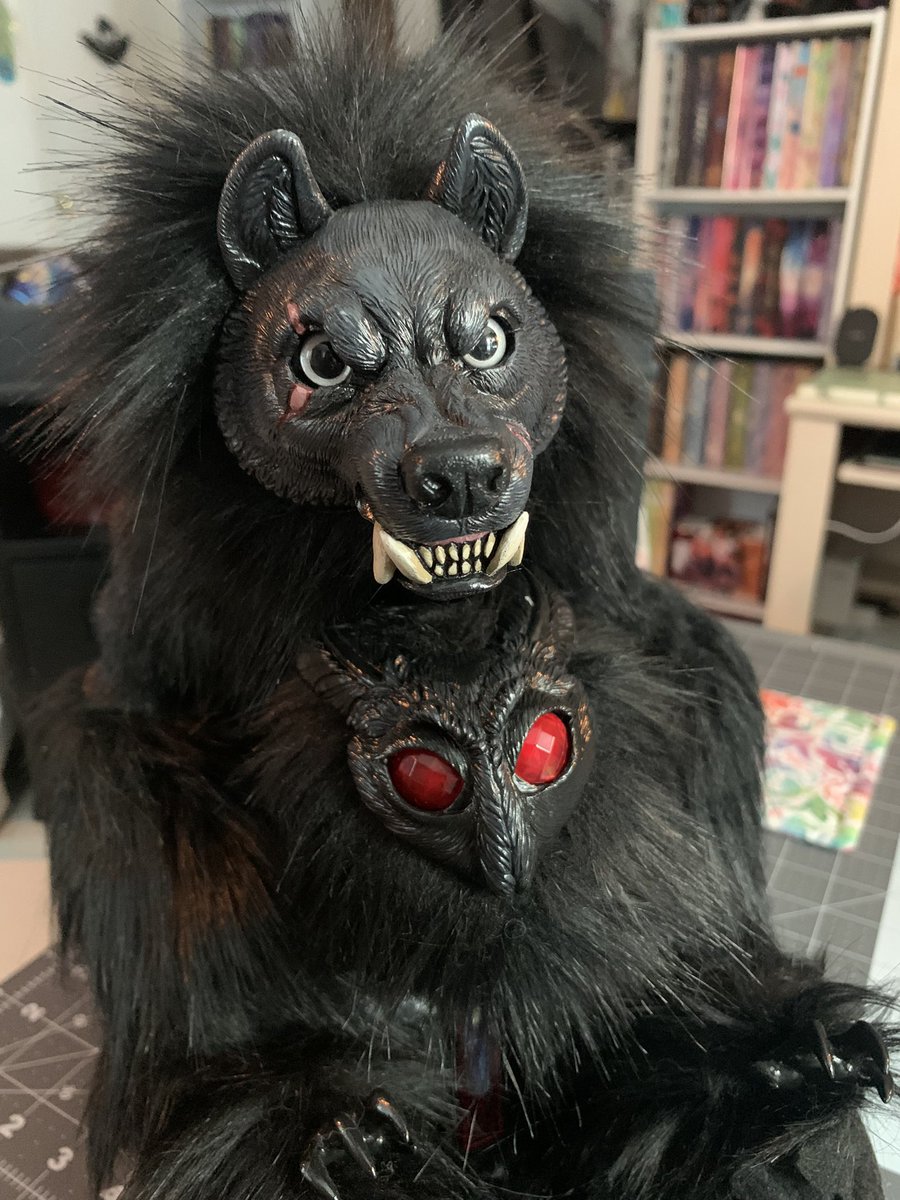 BoxxKitty's tweet photo. @wormsandbones Werewolf heard the call, and Mothman would like to petition for a #mothmanmonday https://t.co/HfRXr0xKUL