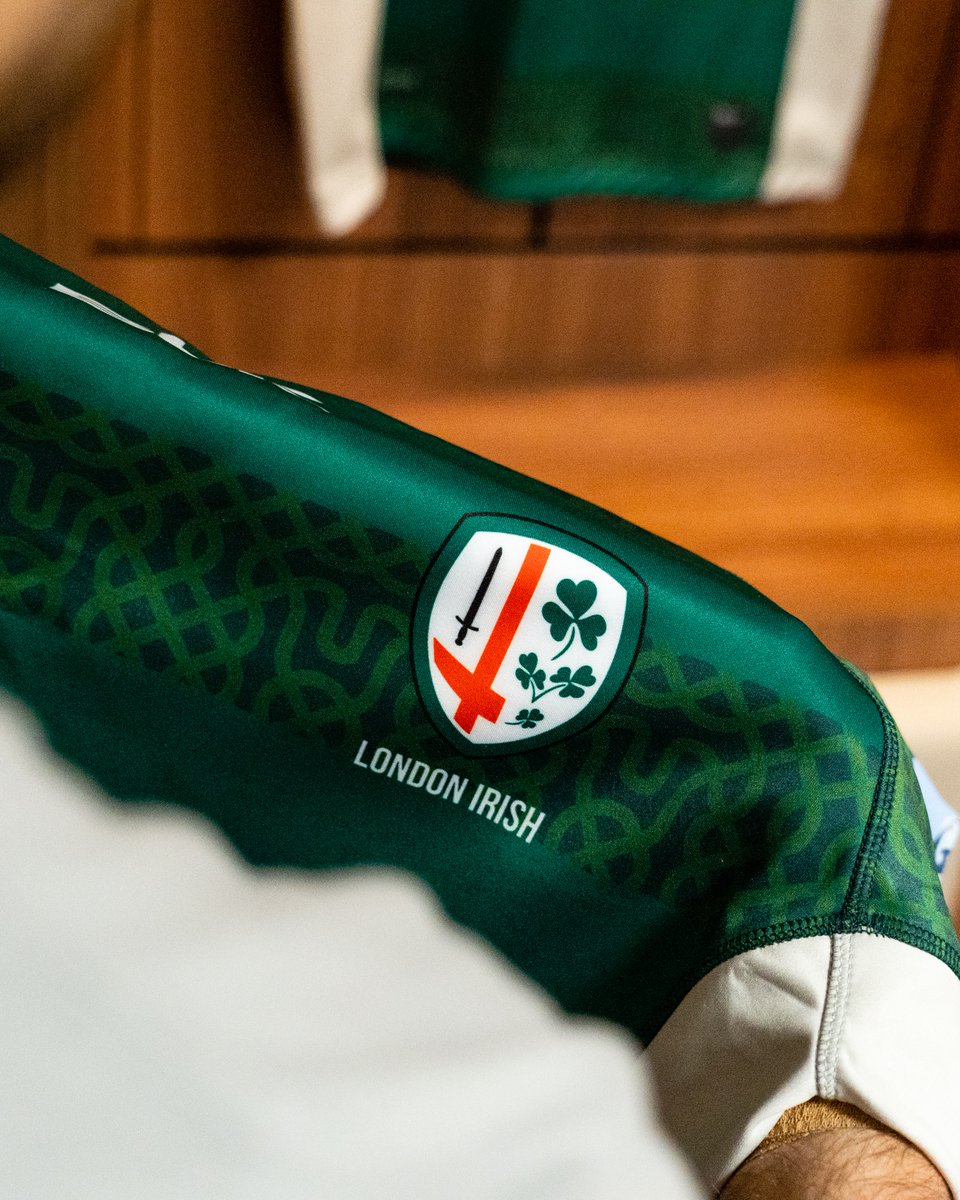 londonirish's tweet photo. New signing announcement inbound 👀

Come back tomorrow at 10am ✍️

Here he is taking a closer look at the famous green shirt 🧐 https://t.co/Qzm6N2gFKl