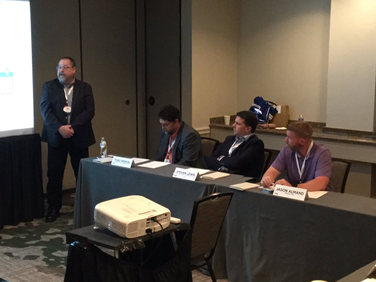 IP_Impressions's tweet photo. In-plants are attending and leading case study presentations at #InkjetSummit for @SolimarSystems and @Technau @MIKELINCOLN1965 https://t.co/nzqY6rsUAh