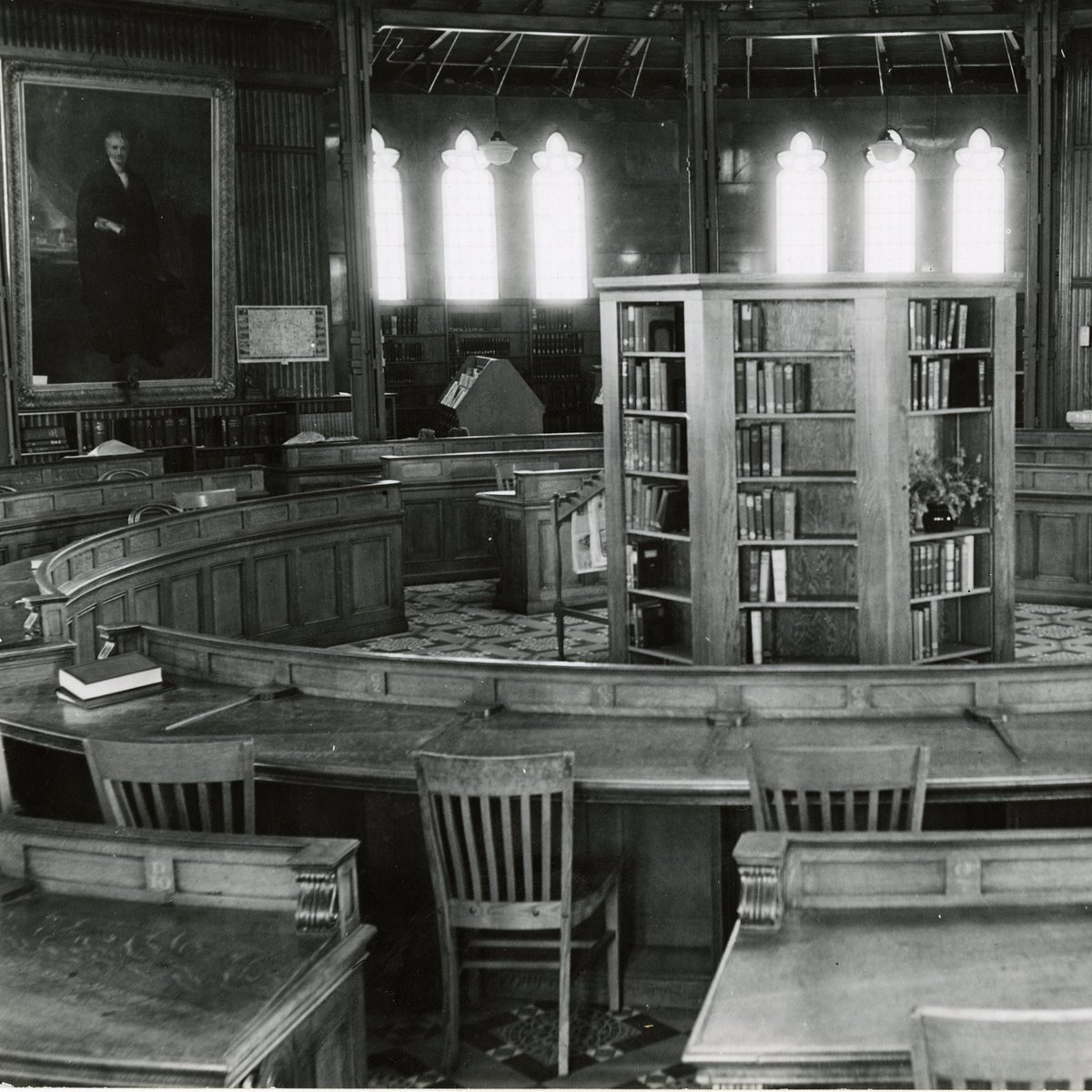 SchafferLibrary's tweet photo. We're celebrating National Library Week! Here are some Nott Shots you probably haven't seen, back when it was the library. These are all from the Picture File in Special Collections (check descriptions for dates). #TBT #SchafferLibrary #NationalLibraryWeek https://t.co/4YTAHsFhld