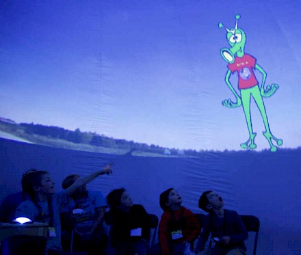 24hdescience's tweet photo. 7 mai-LANAUDIÈRE-DÔME INTERACTIF : PROJECTION SUR L'ASTRONOMIE #24hdescience #odysci  https://t.co/gFPNl7kuW2 https://t.co/49KU1uoHvc