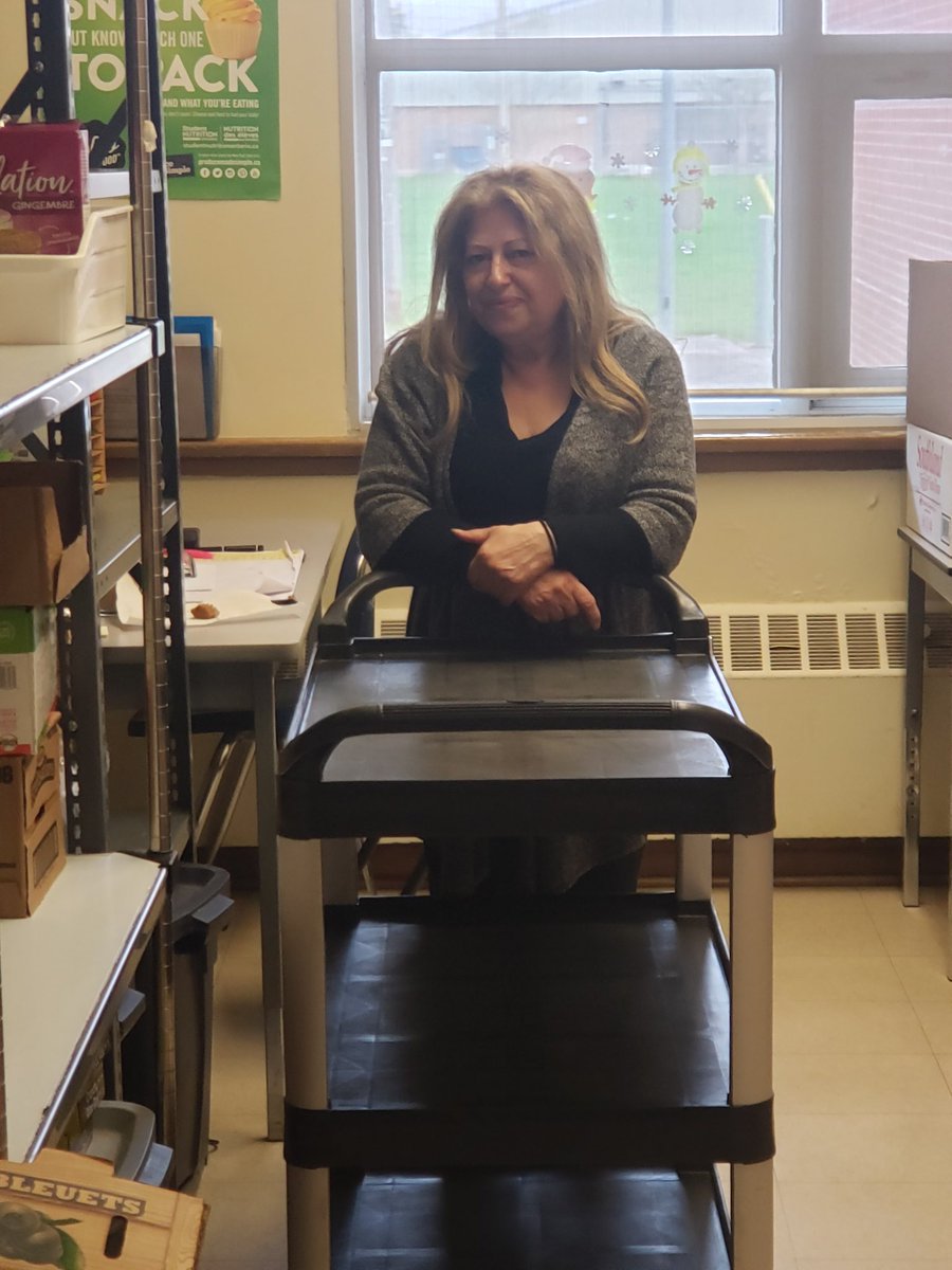 Big thanks to Ms Eva our Nutrition Coordinator <a href="/GenCrerar/">General Crerar P.S.</a> for always providing us with a healthy snack for all of our Ss every morning! <a href="/EcoSchoolsTDSB/">TDSB EcoSchools</a> <a href="/madame_vicky/">Vicky Mercier</a> <a href="/JeannetteRebelo/">JeannetteRebelo</a> <a href="/MrsSharonLin/">Sharon Lin</a>