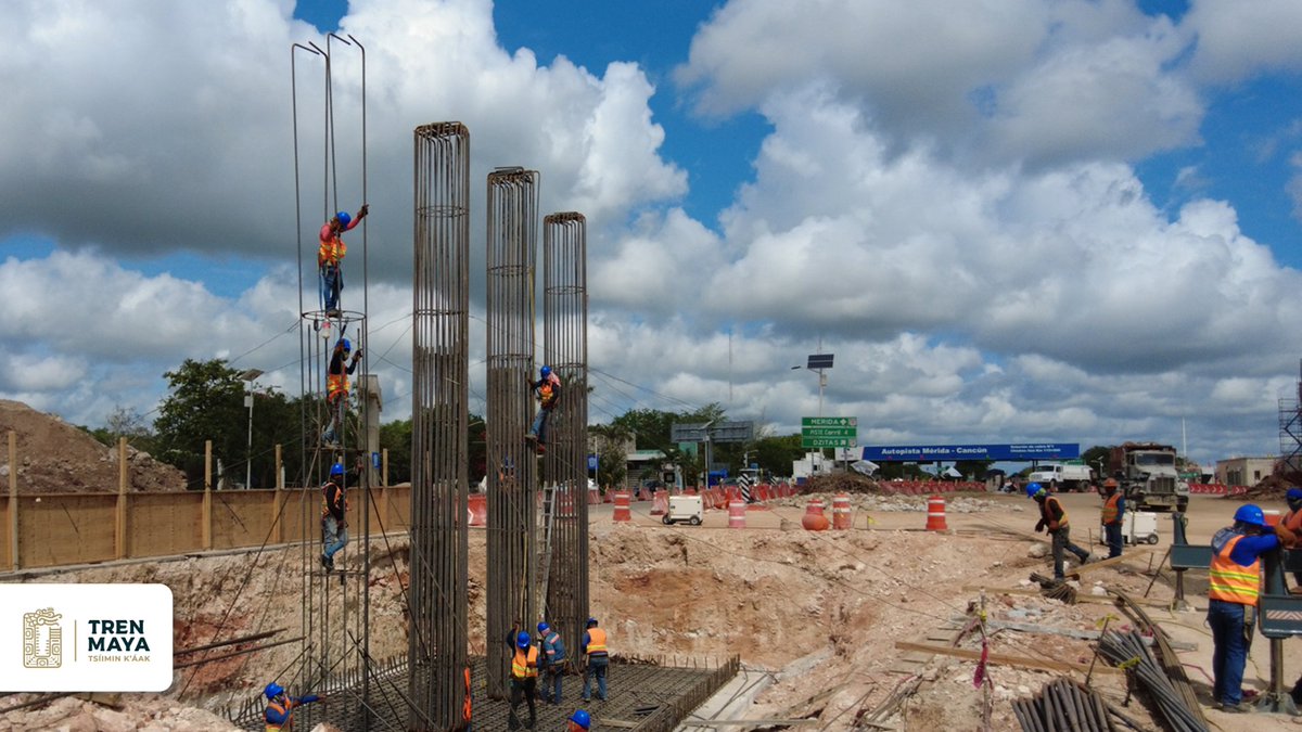 TrenMayaMX's tweet photo. El #TrenMaya ha generado más cien mil empleos en el sureste y están necesitándose 50 mil más en la construcción de paraderos, estaciones, cocheras y bases de mantenimiento, entre otras obras   complementarias 🛠️
#SúbeteAlTren 🚉 https://t.co/a4Z2N9YkTl