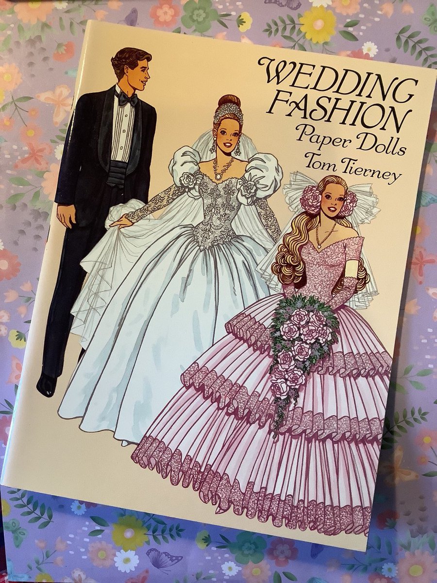 WatsonsVintage's tweet photo. A Fun 30th Birthday Gift for a friend who is getting married soon in my #etsy shop: RARE #Vintage #1993 #TomTierney 'Wedding Fashions' Paper Dolls Book 2 Dolls & 16 Costumes -30th Birthday Gift for a #BrideToBe #HenNightFun https://t.co/qhmpeHtYxw https://t.co/K8HvK0x2t6