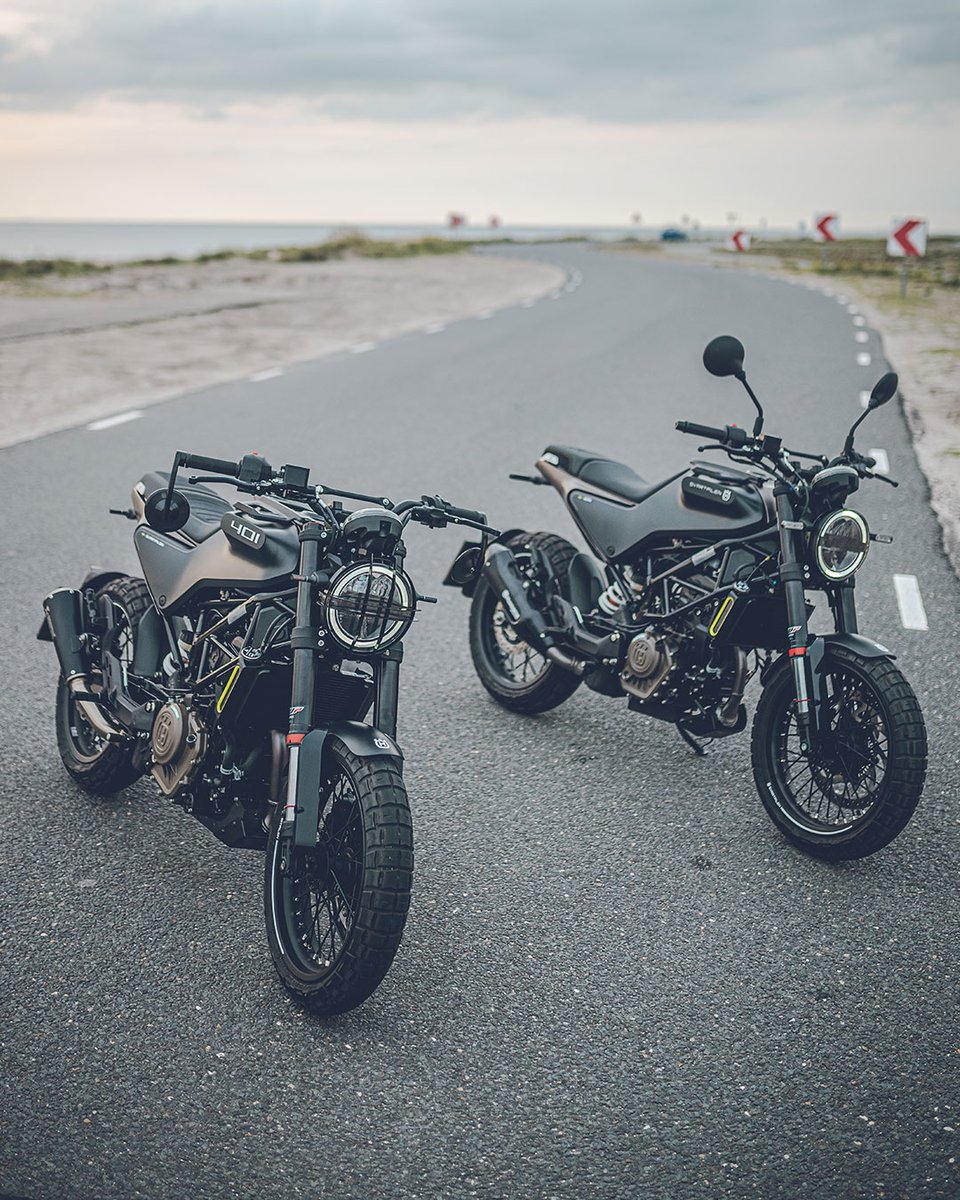Hqv_Motorcycles's tweet photo. Share the thrill of the open road.

Ride in style and make a statement with the Svartpilen 401 and Svartpilen 125.

Which would you choose?

#HusqvarnaMotorcycles #RideHusky #GoRide #Svartpilen401 #Svartpilen125 https://t.co/vx678gqRKz