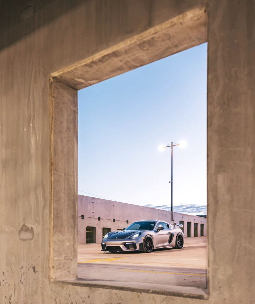 Framed the Porsche GT4RS photographed for <a href="/forgeline/">County Line Forge</a> and @sweetcarsindiana. 
-
#forgline #gt4rs #porschegt4rs instagr.am/p/CrgVSvuLdmw/