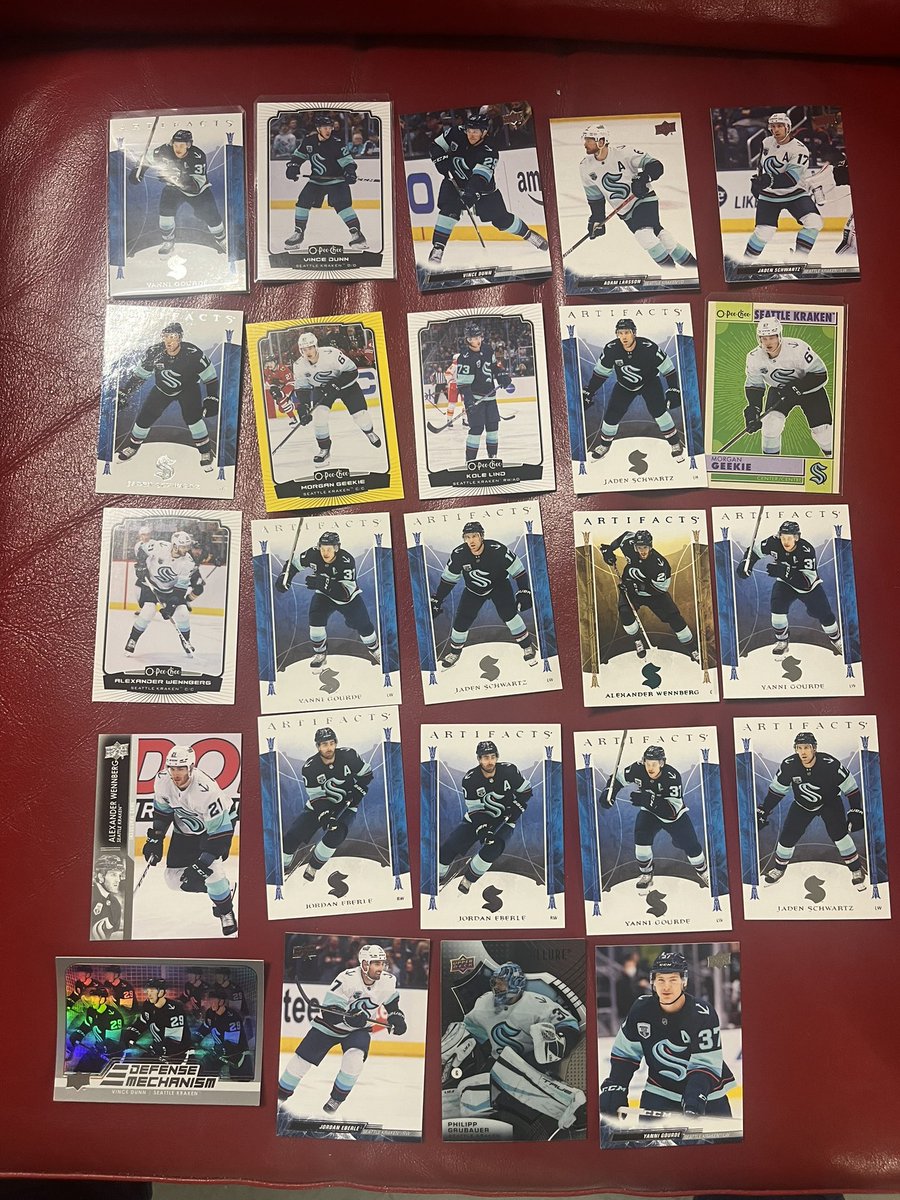 It’s Kraken playoff game! Get excited! It’s also #ZelkoGiveaway Day. Simply retweet, like post and follow this account &amp; next week I will pick a winner with RNG! #KrakenUp