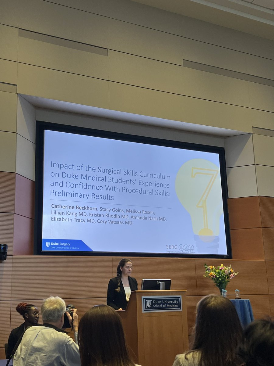 Great presentation by @DukeMedSchool MS3 Catie Backhorn on preliminary findings from our study on medical student procedural skills at @DukeSurgery Research Day! #SurgEd #DukeSERG @CoryJVatsaas @LisaTracyMD @stacygns15 @NashtyWoman @lilkangsta @DukeGSIG