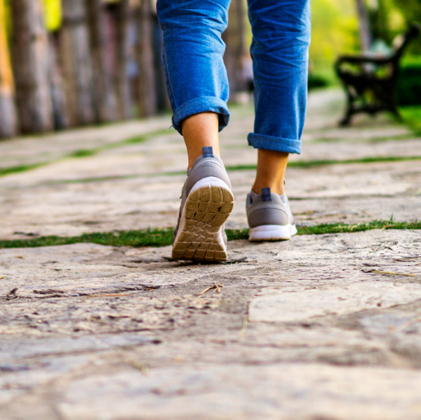 At Pasco Hernando Foot &amp; Ankle, we encourage all to go for a walk this spring! Walking daily has many benefits. This week's blog explains these benefits and how to walk safely. ow.ly/Taop50NMPUR
