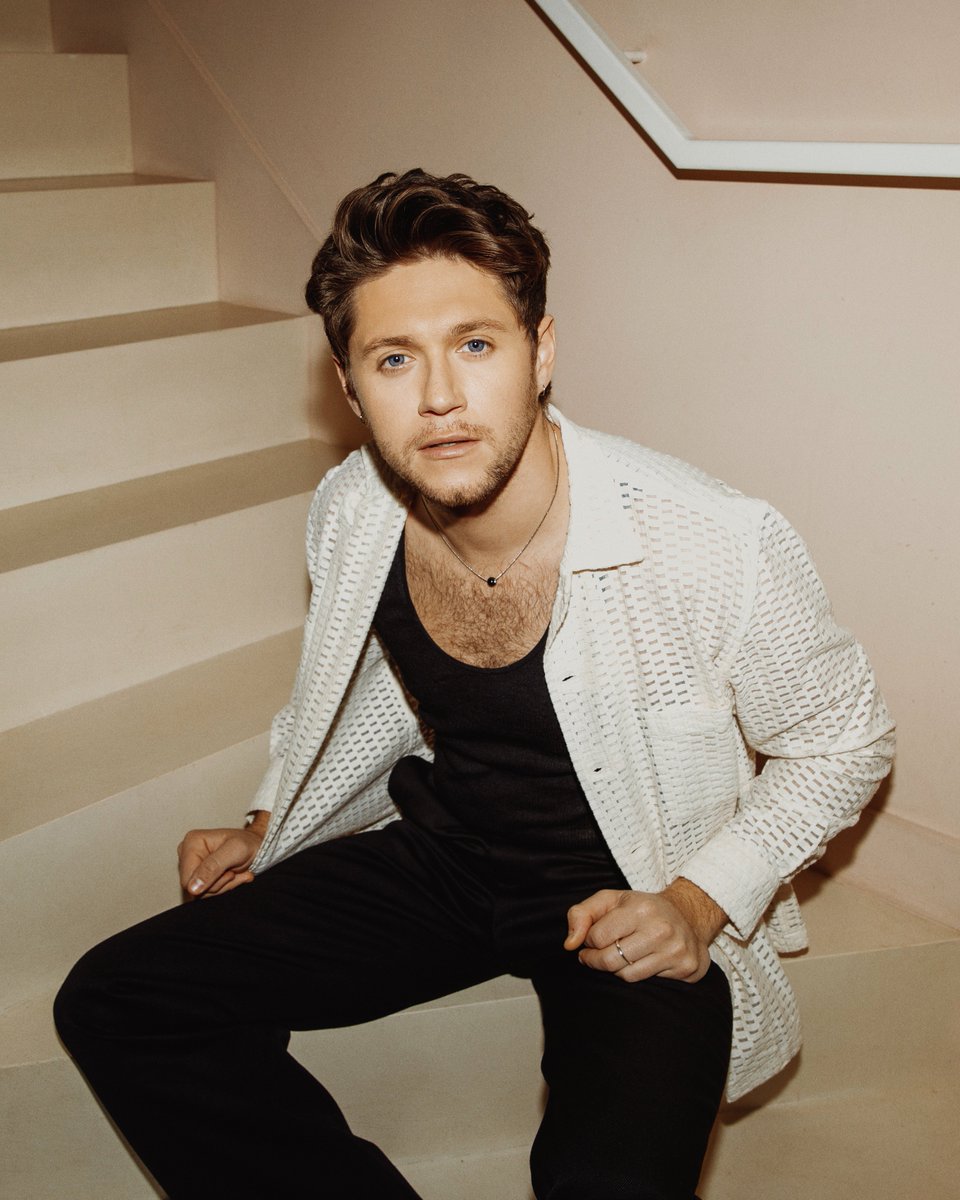 Niall Horan tweet media