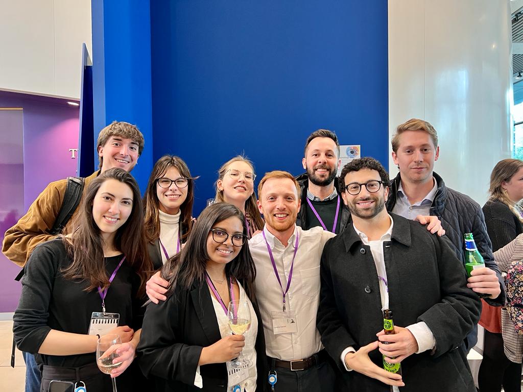 Dominic Scaglioni (@domscaglioni) on Twitter photo It was a privilege to present my work yesterday at the annual <a href="/LSCN_UK/">London Stem Cell Network</a> conference <a href="/TheCrick/">The Francis Crick Institute</a>. Thank you very much to the organisers <a href="/OJH_91/">Owen J. Harrison</a> and <a href="/Sara_Campinoti/">Sara Campinoti</a>, and also to my colleagues and friends in <a href="/paolodecoppi/">Paolo De Coppi</a> lab and <a href="/ElvassoreL/">Elvassore Lab</a> #LSCN2023 #iPSCS #heart 🫀 It was a privilege to present my work yesterday at the annual <a href="/LSCN_UK/">London Stem Cell Network</a> conference <a href="/TheCrick/">The Francis Crick Institute</a>. Thank you very much to the organisers <a href="/OJH_91/">Owen J. Harrison</a> and <a href="/Sara_Campinoti/">Sara Campinoti</a>, and also to my colleagues and friends in <a href="/paolodecoppi/">Paolo De Coppi</a> lab and <a href="/ElvassoreL/">Elvassore Lab</a> #LSCN2023 #iPSCS #heart 🫀