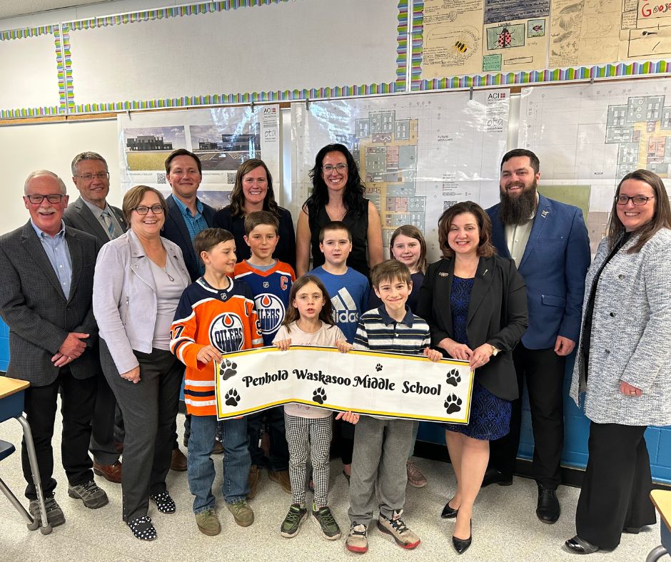 cesd73's tweet photo. Alberta Education Minister @AdrianaLaGrange and Minister of Transportation and Economic Corridors @DevinDVote were in Chinook's Edge Tues. to celebrate the new school that will be built in Penhold. Chinook's Edge is thrilled to have a new school. #CESDBoard https://t.co/881pIiD1lY