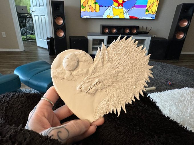 Been making stuff out of clay this week. My first time but already love how detailed you can be! Getting<a href="/tag/sunrise"class="tags"><span>#sunrise</span></a><a href="/tag/doggy"class="tags"><span>#doggy</span></a><a href="/tag/labradoodle"class="tags"><span>#labradoodle</span></a>