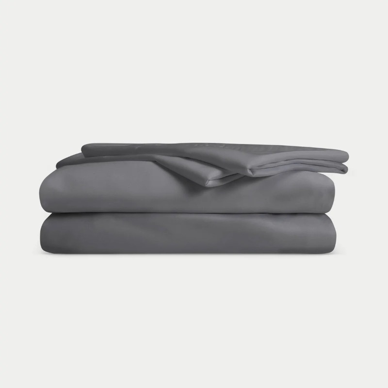 CozyEarth's tweet photo. Dive into irresistibly soft sheets. Now available in seven beautiful colors.