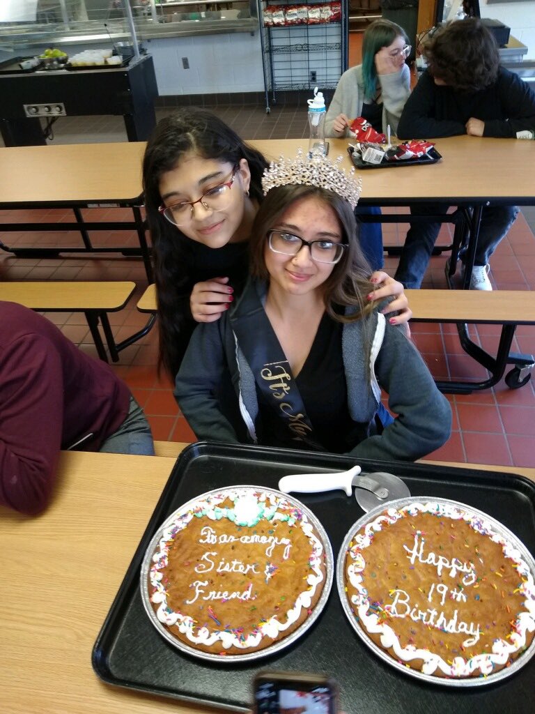 WreckerCafe's tweet photo. Large cookies are the best way to celebrate your birthday. 🎉🎊🥳 https://t.co/bIjDbzg3yy