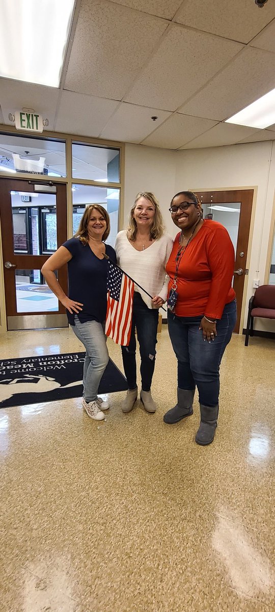 CrftMeadowsAACP's tweet photo. Happy Administrative Professional's Day to Ms. Fisher, Mrs. Martin & Mrs. Showler! Thank you for all that you do!!โค๏ธ๐ค #MarvelousMustangs ๐ #MustangPride https://t.co/JgMNZ0hPrQ