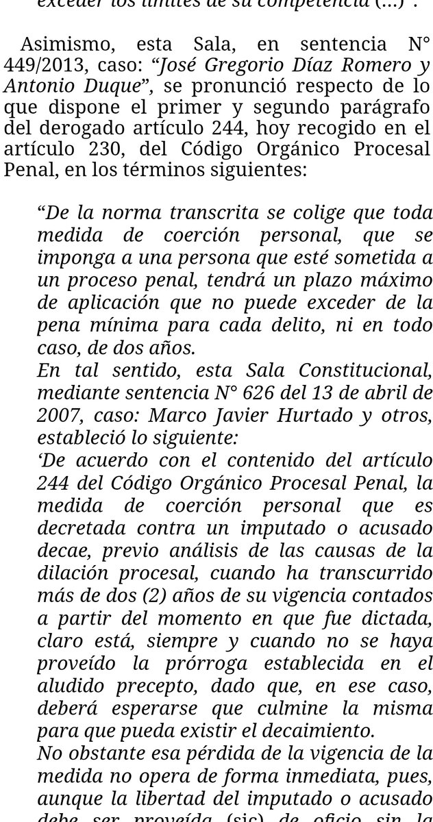 WilsonGomezGB's tweet photo. Sentencia N° 0121 del 10/03/2023 Sala Constitucional @TSJ_Venezuela
Decaimiento de la medida privativa de libertad no opera de forma automática. Existen múltiples circunstancias que deben ser analizadas por el juez. Privado de libertad por +2 años 🧐🤔
https://t.co/2ddKcjp8uZ https://t.co/XM2w0jotG6