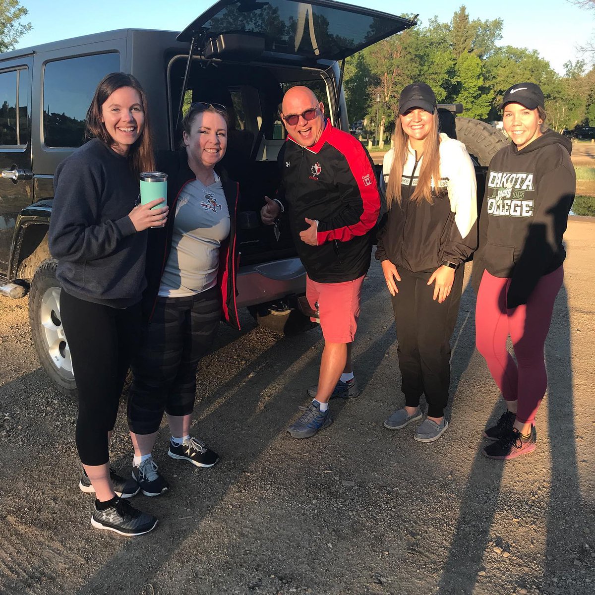 Would you like to #volunteer and be a part of this year's Moose Jawg?
Message us if so! We have a new route and will need active volunteers to cheer on the runners on June 17!
#CityMJ