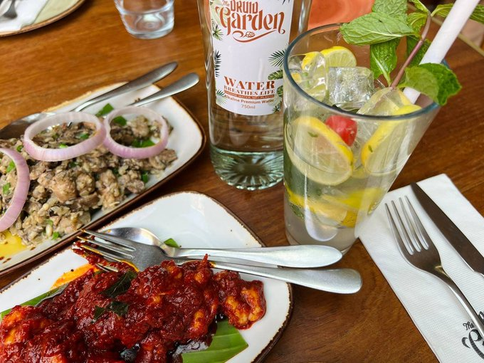 ThinkOwner123's tweet image. Self-care is one of the active ways that I love myself. When you can and as you can, in ways that feel loving, make time and space for yourself.