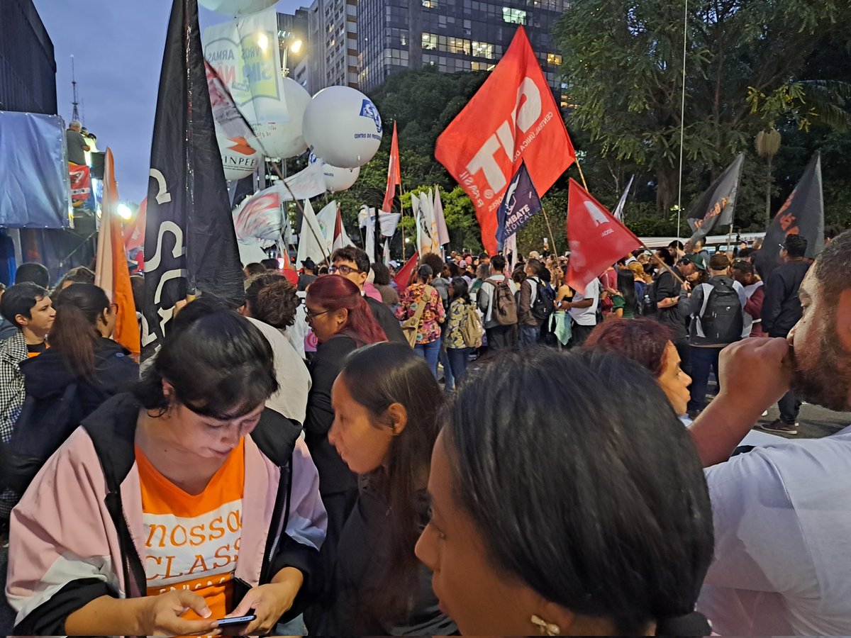 Combativanorte's tweet photo. Agora na Paulista https://t.co/ye0kIkJl8w