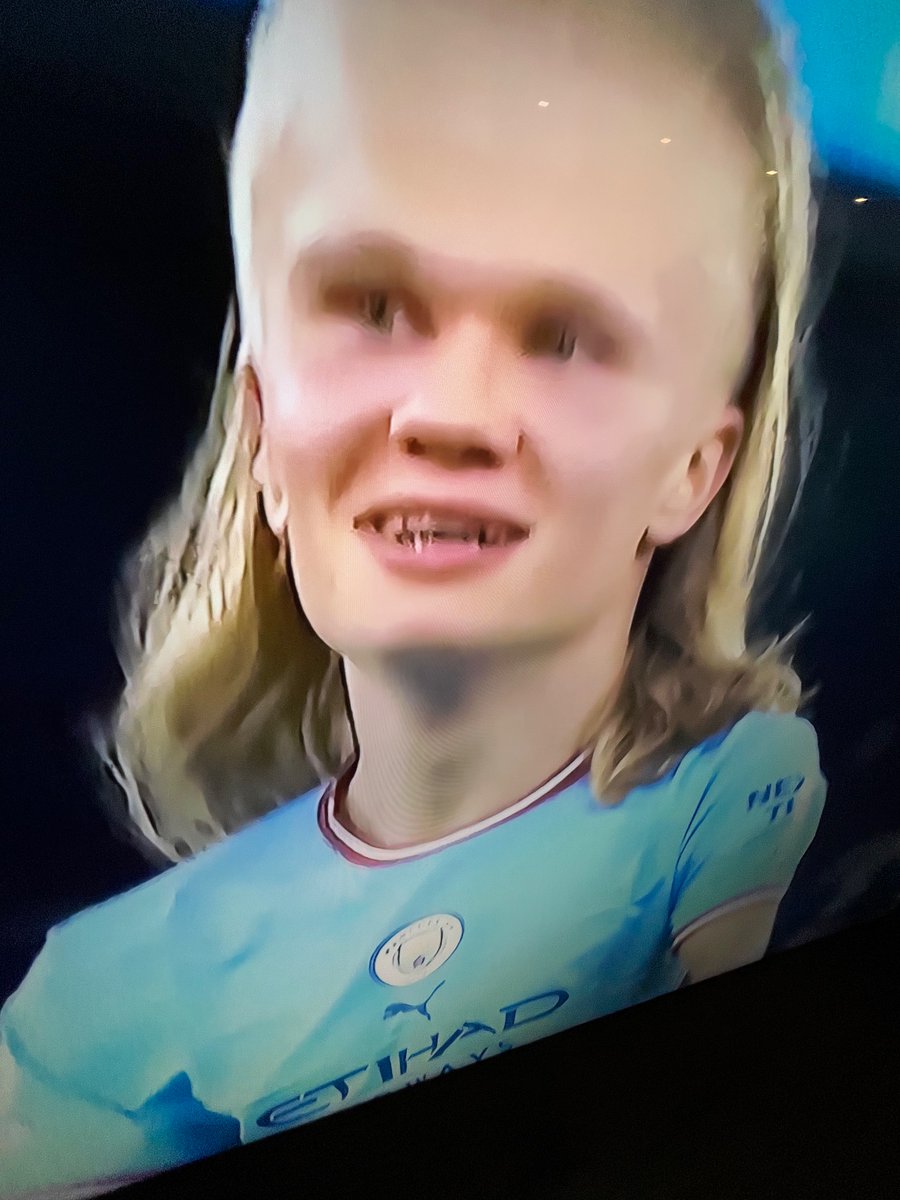 heartsfromsel's tweet photo. @nocontextfooty https://t.co/CKo8k7NALC