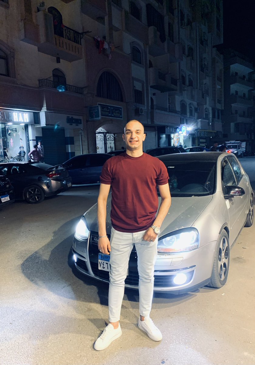 MohamedAshraaaf's tweet photo. اللي ضاع أنا اللى خليته يضيع ، أنا لما بعوز حاجه مبسيبهاش🥇 https://t.co/DFdKEbG91S