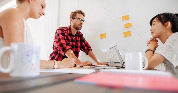 StonybrookSbdc's tweet photo. On Thursday, May 11, Elizabeth Malafi, Coordinator of the @MillerCtr, will talk about the free services available to #SmallBusinessOwners including an overview of their new #BusinessInnovationSpace. Sponsored in part by @CapitalOne
Register here: https://t.co/Wy6ZouMxWr https://t.co/bPMrfikaf3