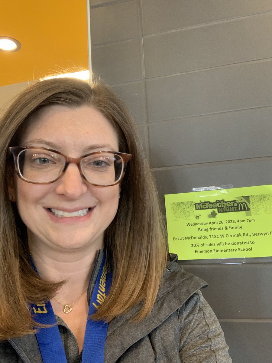 McTeacher night ready! TY ⁦<a href="/McDonalds/">McDonald's</a>⁩ for your support of our Amazing ⁦<a href="/emersonpta100/">Emerson PTA 100</a>⁩
