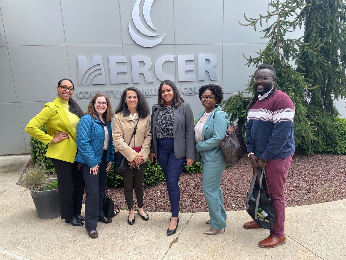UnionCollegeEOF's tweet photo. EOFPANJ CC Summit was an incredible opportunity that allowed colleges from NJ to exchange ideas and celebrate each others successes. Thank you to Tejal Parekh, Carla Vanzant, and Al-Lateef Farmer for coordinating and hosting this meeting. #EOF #ProfessionalDevelopment #EOFAMILY https://t.co/G9onAL3uqh