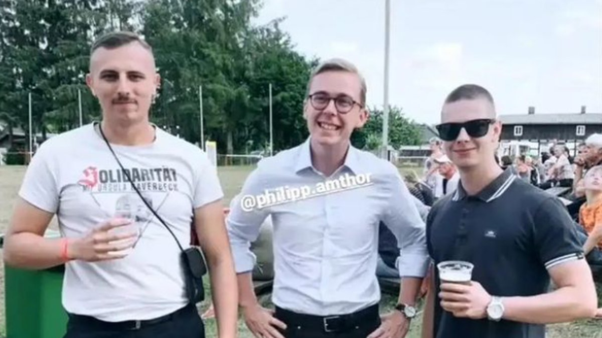 Bladda3's tweet photo. Ich ertrage den Amthor nicht. 
Wie kann man so einen Typen einladen?
#Maischberger https://t.co/4LeDTxXA4r