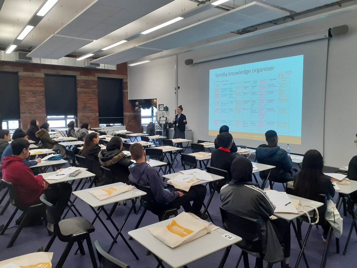 Mr M Crolla tweet media