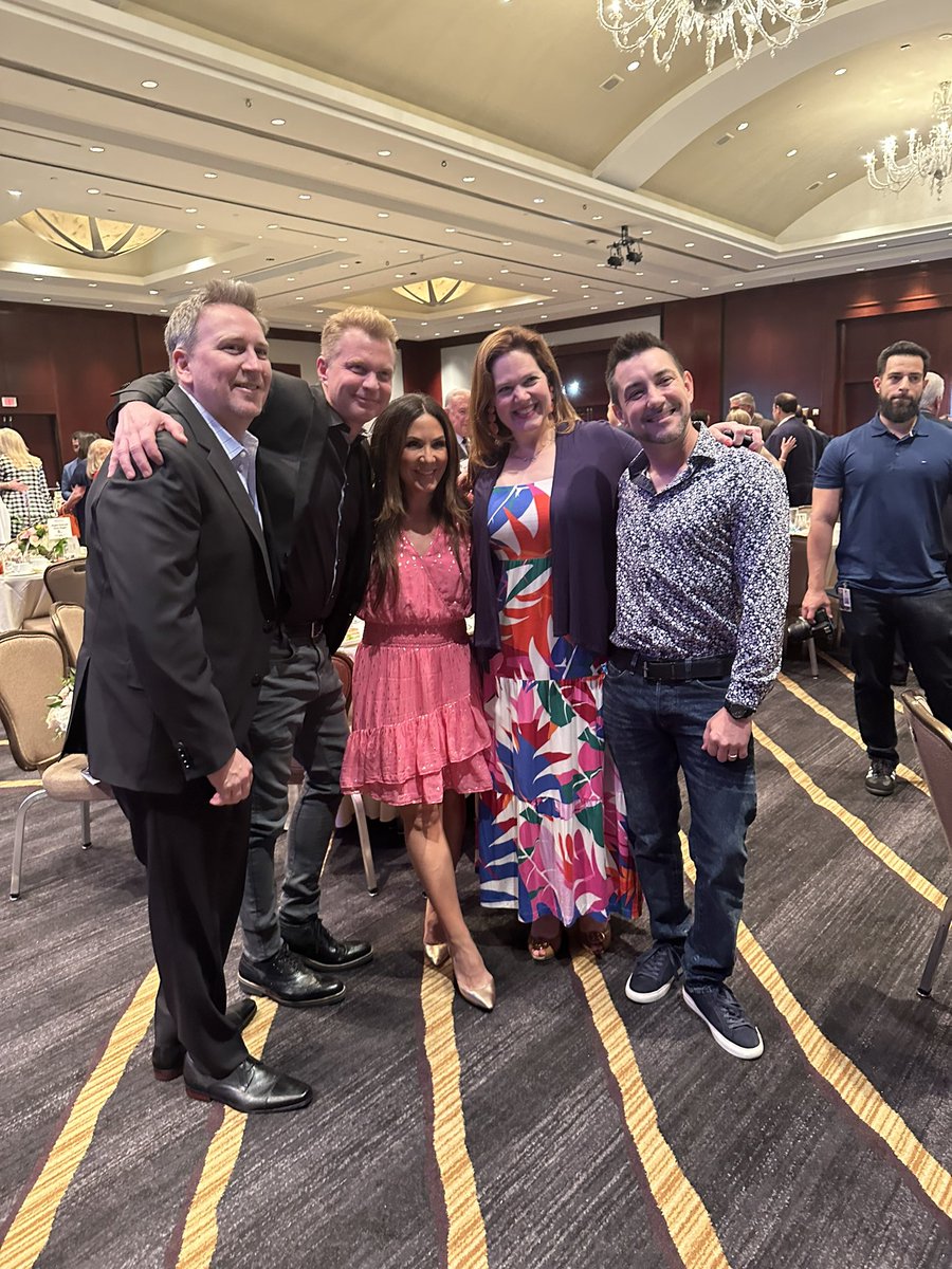 CrimeStopHOU's tweet photo. ✨ What an incredible day! We had such a wonderful time honoring our Houston Heroes. A special thanks to all of our amazing supporters who helped make this such a successful event. More pictures coming soon! https://t.co/STj4yQJ0Zh
