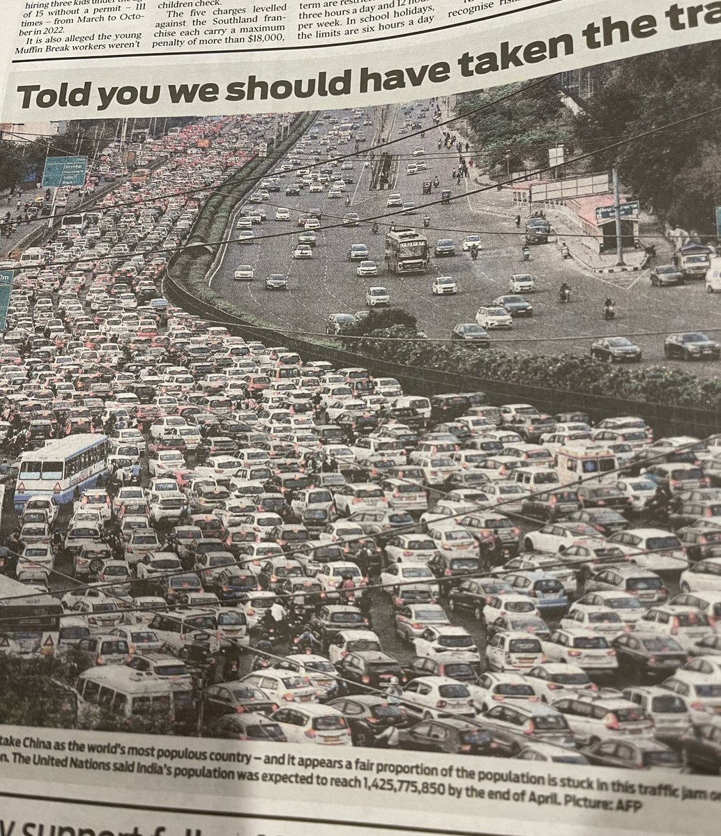 12345_glen's tweet photo. Warning: Monash is cactus inbound this morning. Two car bingle just before Stud Road. #victraffic #monashfreeway #Melbourne #traffic #freeway #monash https://t.co/bWyjvuHZPX