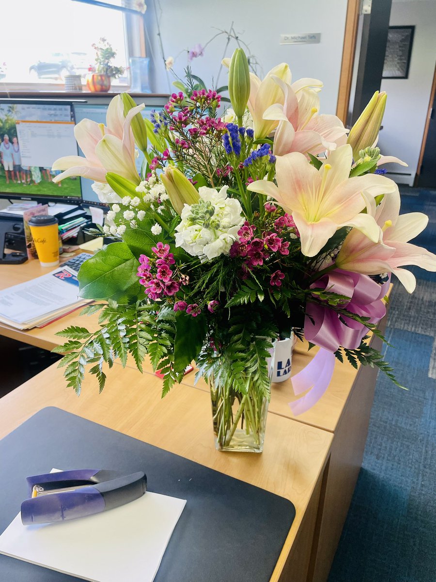 It is an honor to work for those who value your work and time.  Thank you @MichaelTefs for being so thoughtful and kind on Administrative Professionals Day! #reverepride