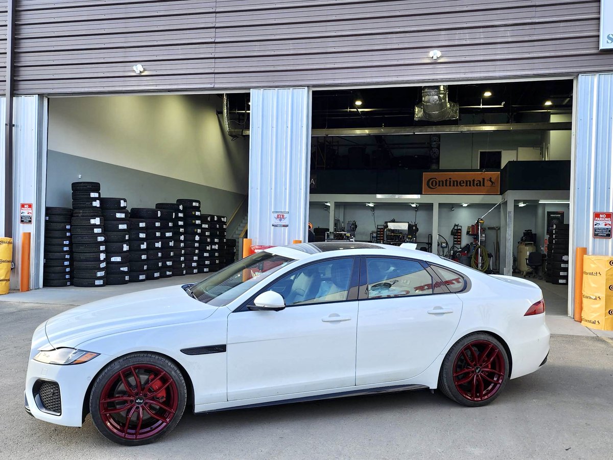 TiresOnTheRun1's tweet image. Upgrade your ride with custom-colored wheels! Our recent client was thrilled with their cherry red wheels with gold flakes. Find your perfect fit and stand out on the road - tiresontherun.ca/Wheels#/

#CustomWheels #VehicleUpgrades #TiresOnTheRun #Automotive