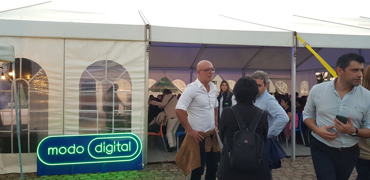 ANDEUruguay's tweet image. #ModoDigital llegó a Salto.
Herramientas, charlas motivadoras y un espacio para que tu empresa pueda crecer en lo digital.