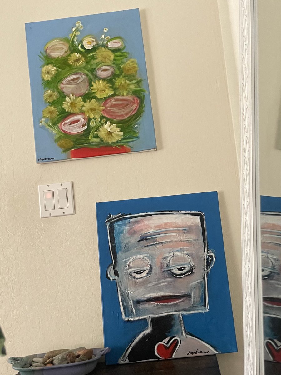 omg he’s rad

Until I find his permanent home he’s hanging out with another ⁦@OctopusCaveman⁩ original 💙😭🤖