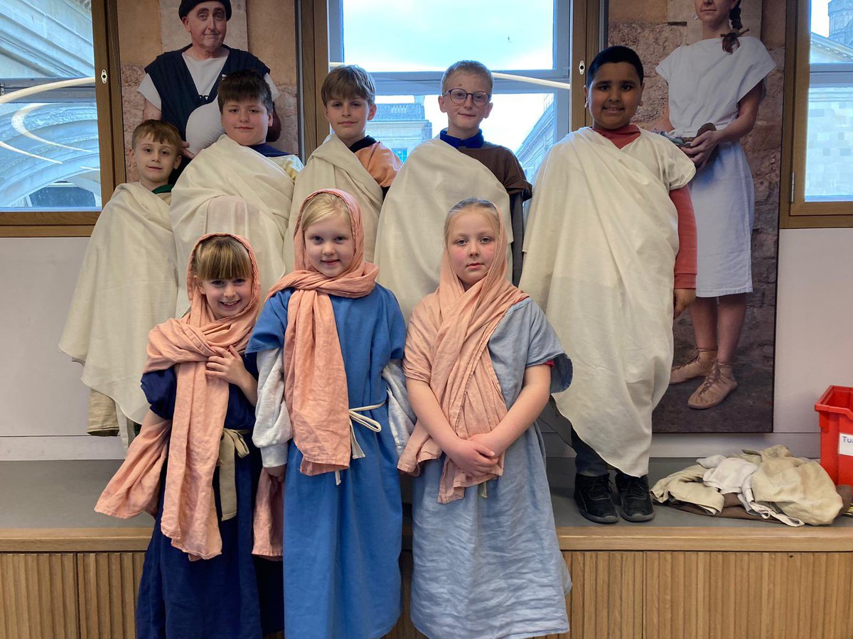 StBPrimWorcs's tweet photo. No swimming today! Plenty of listening to our audio guides as we walked around the Roman Baths. We can now successfully dress in togas but aren’t convinced we would swap our 2023 clothes for them, a good debate was had! @voice21oracy https://t.co/7w3aW4nnQO
