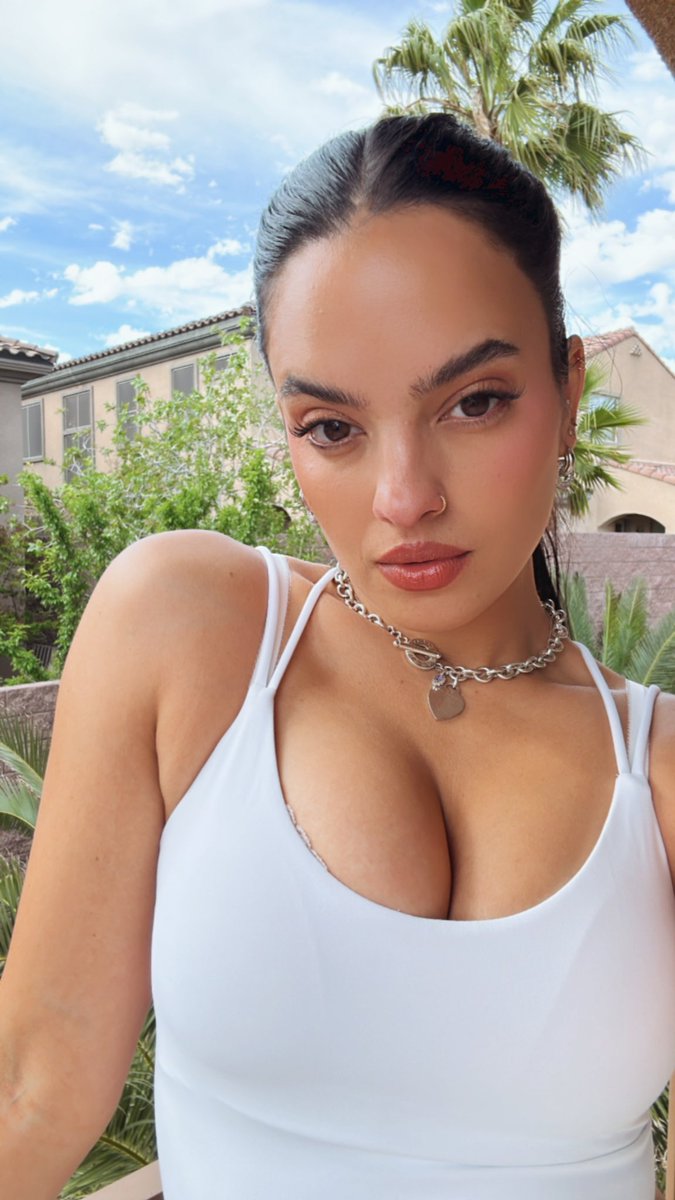 nina-marie-daniele-on-twitter-got-locked-out-of-my-house-how-is-your