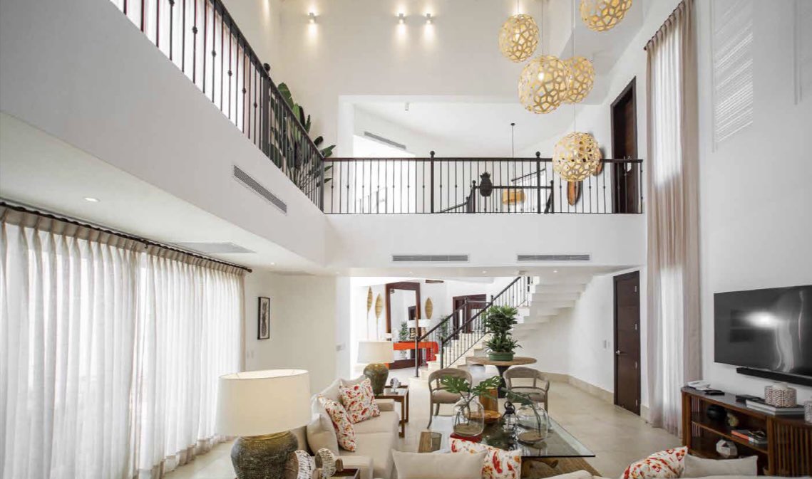 kev_odriscoll's tweet photo. The Collective will be rolling out travel deals to discord members and newsletter subscribers to places like this private villa in the Dominican Republic 

That remote job you took so you can work abroad? That may finally pay off… https://t.co/7YJN5GnbAq