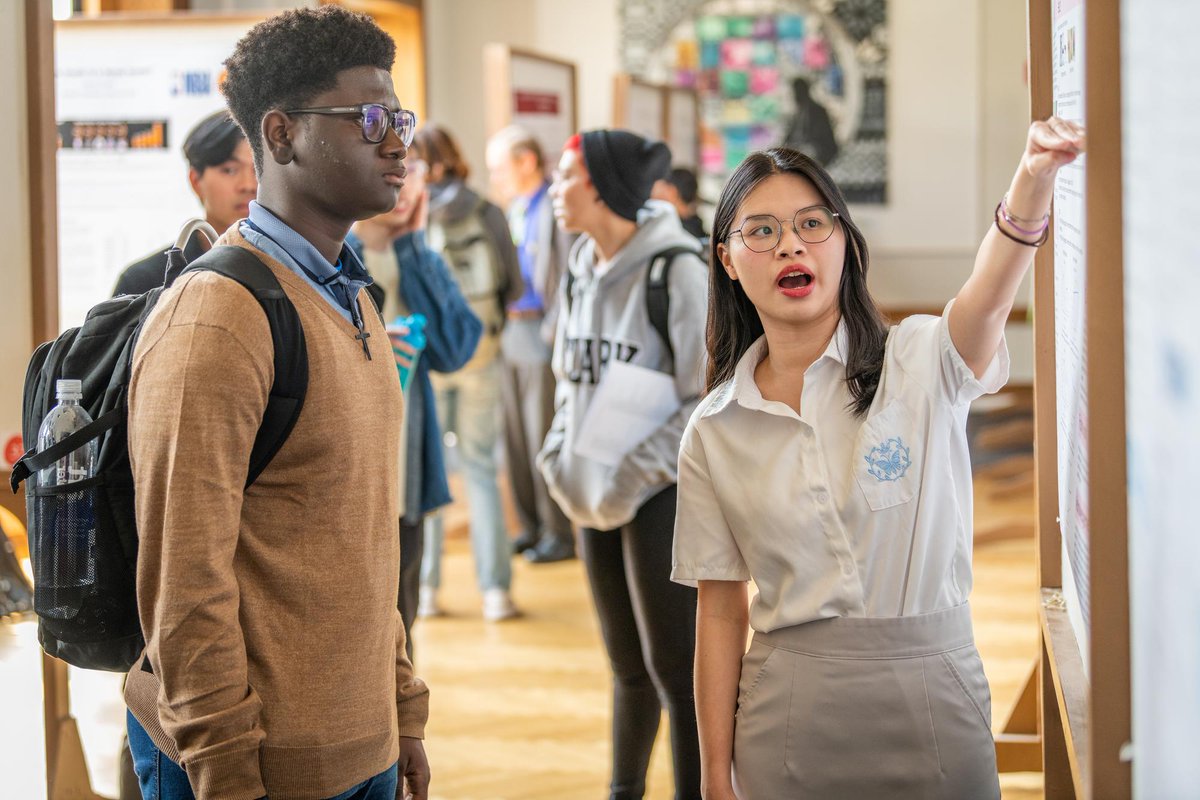 ClarkUniversity's tweet photo. This afternoon, our undergraduate scholars had an opportunity to present their research and creative work produced under the mentorship of the University’s faculty and staff during #ClarkFEST. Check out these highlights from the day and learn more at https://t.co/BqgRCVY5T1! 📸 https://t.co/vxlJRMPNCh